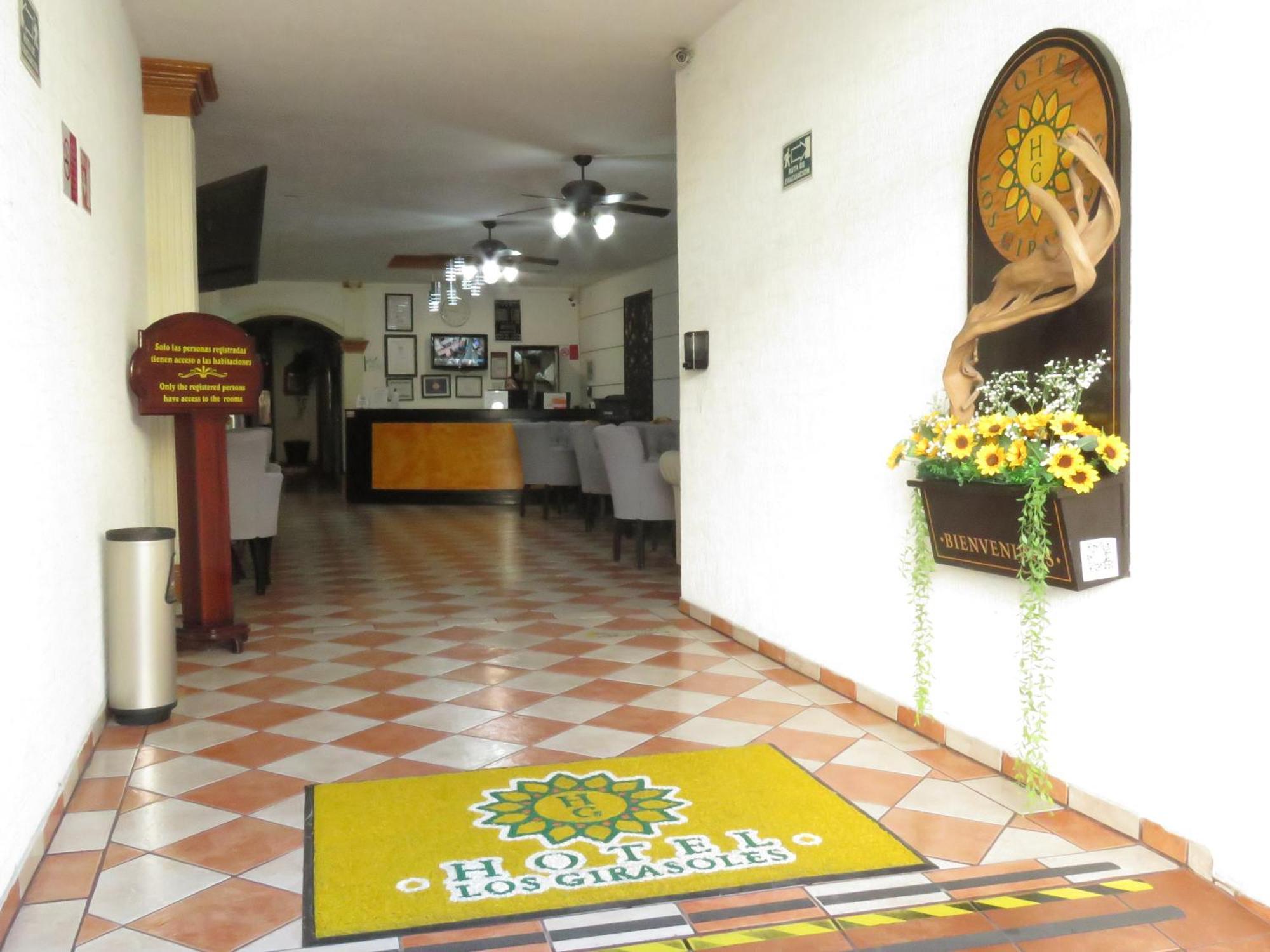 Hotel Los Girasoles Tepic Exterior foto